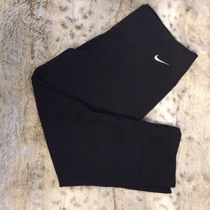 NIKE crop black leggings